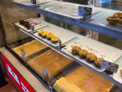 面包甜点陈列柜-满满元气和田大枣糕·蛋糕(朝阳大悦城店)