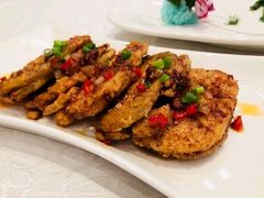 -亢龙太子酒轩(东湖店)