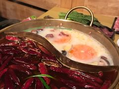 -江湖餐厅–重庆九宫格老火锅