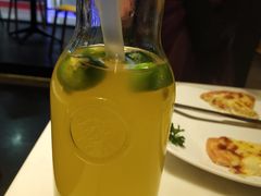 -菲滋意式餐厅(上虞万和城店)