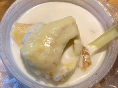 猫山王榴莲糖水-传统糖水