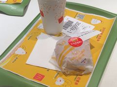 -麦当劳(百联西郊购物中心店)