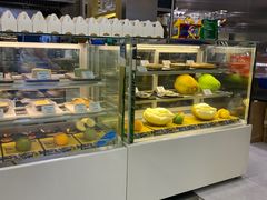 面包甜点陈列柜-猫王榴莲世家(三里屯SOHO商场店)