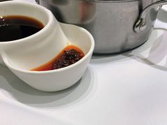 -红鼎豆捞·非遗鲍皇汤火锅(宝丰路店)