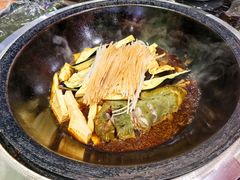 -边江铁锅炖鱼(振八街店)