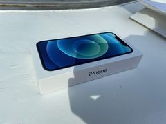 -Apple零售店(华贸购物中心店)