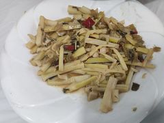 -天乐农家鱼头王(天目湖店)