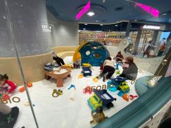 -奈尔宝家庭中心·亲子餐厅(北京东坝万达店)