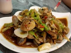 -覃记海鲜美食餐厅