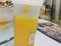 满杯香芒芒-新の茶·鲜果制茶(小梅大街店)