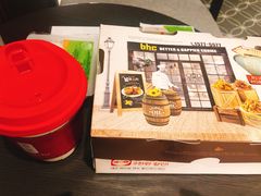 -BHC炸鸡(明洞总店)