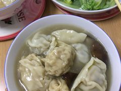 -溢香专业制作饺子云吞(莲花二村店)