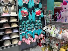 -潮品挚尚(五角场苏宁易购店)