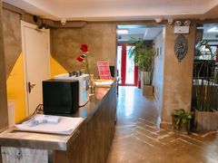 -HIGH FIVE哈福手工汉堡(桂林路店)