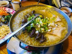 -闯关东东北农家菜(崂山石老人店)