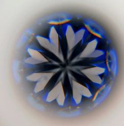 -威德钻石-克拉钻大本营(南京东路店)