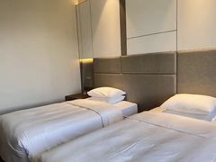 -上海国展宝龙丽筠酒店