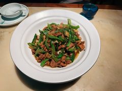 -佬麻雀·新湘菜(东方宝泰店)