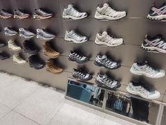 -SALOMON萨洛蒙(北京王府中环店)