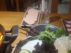 -呷哺呷哺 黄金牧场 (新中关购物中心店)