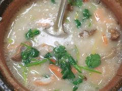 砂锅粥-正宗波记潮州砂锅粥(新洲一街店)