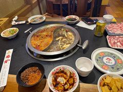 -沸炉重庆老火锅(军事博物馆店)