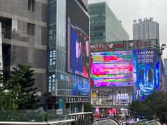 -观音桥步行街