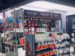 -迪卡侬(环球港店)