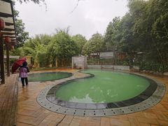 -雅安楠水阁温泉酒店