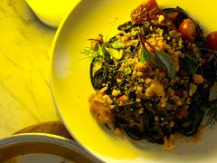 膏蟹海鲜墨鱼面-农畉LONFOOD(福田星河COCOPark店)