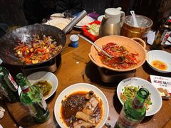 -富正毅三下锅·湘西韵味(天门山索道店)