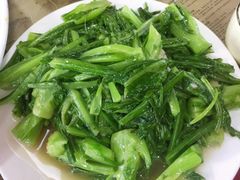 油麦菜-北京龙庆四季香农家饭庄·灶台鱼·碳烤虹鳟鱼(龙庆峡店)