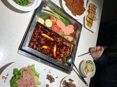 -小牛叔鲜切牛肉·火锅·烤肉自助(公济桥路店)
