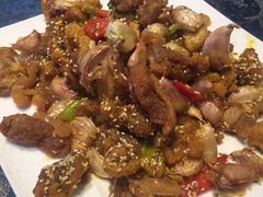 -小鱼儿海鲜港(新村十区店)