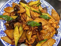 过油肉炒土豆片-天津外国语大学（马场道校区）食堂
