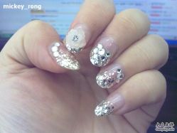 左手-浪漫美甲美睫