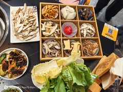 -野菌皇海景野生菌火锅(滨海大道店)