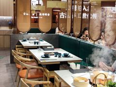 -椰子湾·海南火锅·糟粕醋·椰子鸡(正大广场店)