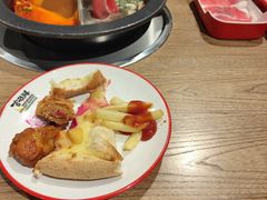 -言玖鲜火锅串串披萨自助(益田假日店)