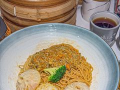 -馋三尺蟹粉小笼(人民广场店)