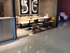 -麦当劳(桃仙机场到达层店)