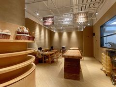 用餐区-七鲜超市(瑞虹天地太阳宫店)
