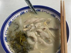 -明呈黄鱼面馆(斜土路店)