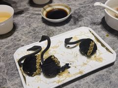 黑天鹅榴莲酥-悦秀·高级粤菜