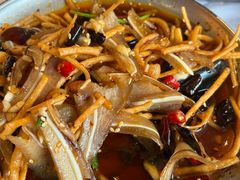 -巴厘龙虾·榜首油焖大虾(音乐学院·沿江酒馆店)