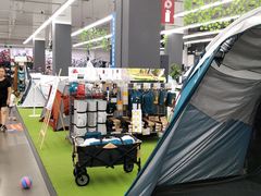 -迪卡侬(西华店)