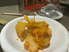 -锅飘飘·东北铁锅炖(雨花客厅店)