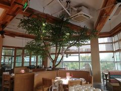 -蜜桃餐厅·伴山(湖滨商业街店)