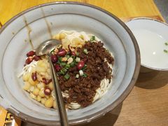 豌杂面-呼啦面馆·头牌豌杂面(爱琴海店)