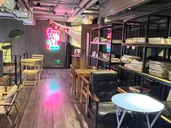 -第三空间·趣味桌游·轰趴.室内CS.剧本杀(大武汉1911店)